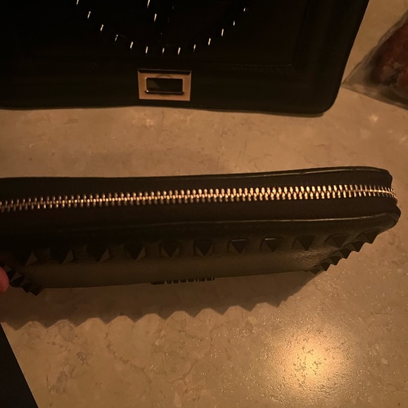 Beautiful Valentino Mario bag - Picture 10 of 11